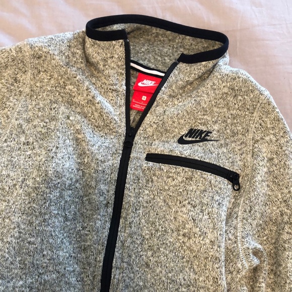 Nike zip up - Picture 2 of 5